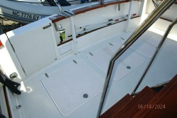 2005 Sabre 42
