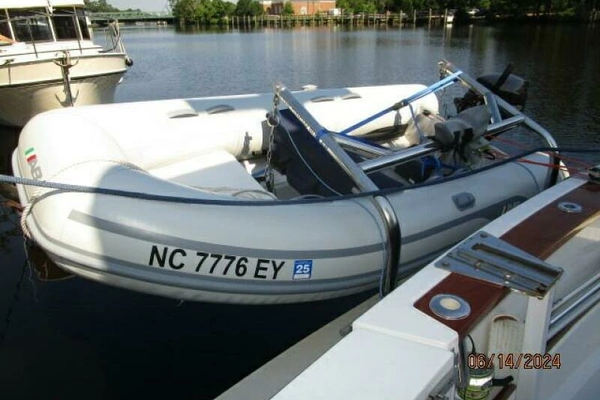 2005 Sabre 42