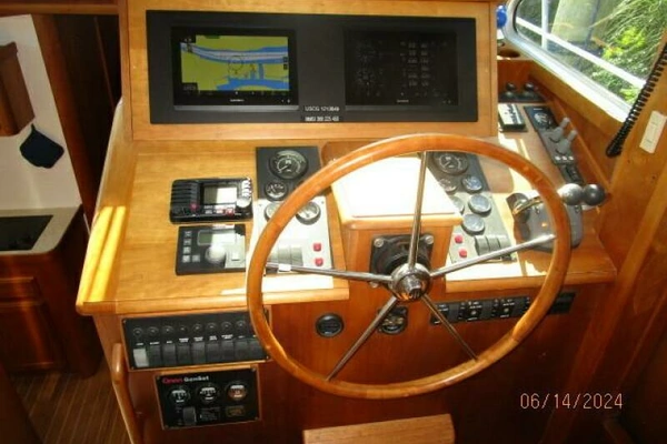 2005 Sabre 42