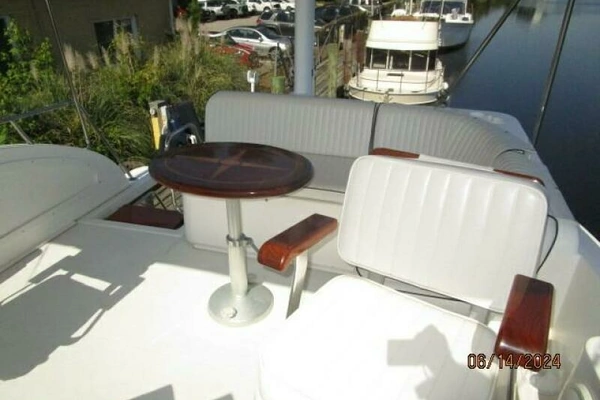 2005 Sabre 42