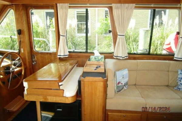 2005 Sabre 42