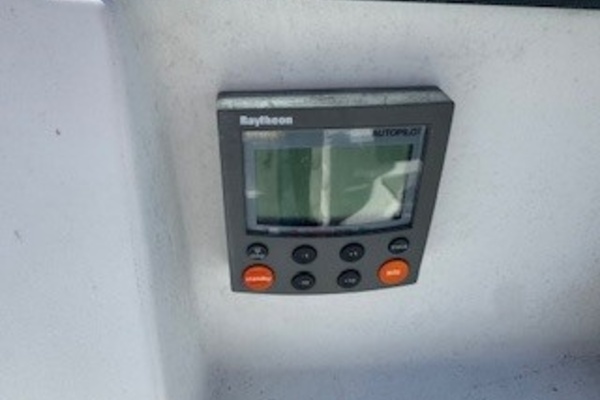 Destiny 32ft Beneteau Yacht For Sale