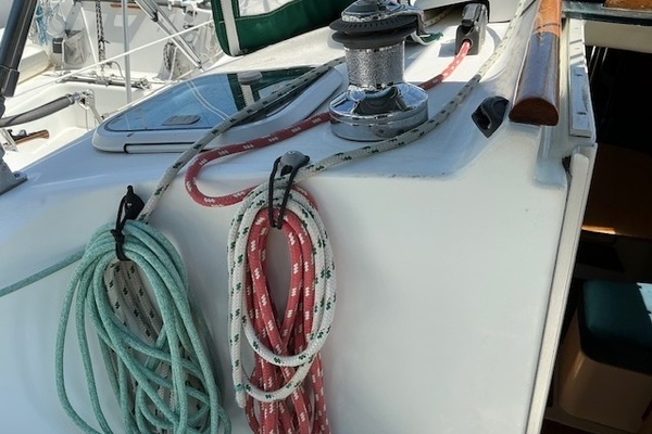 Destiny 32ft Beneteau Yacht For Sale