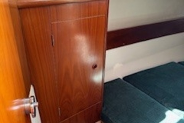 Destiny 32ft Beneteau Yacht For Sale