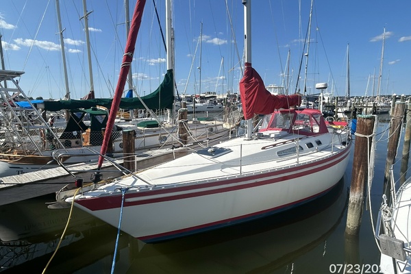 1985 Scanmar 35