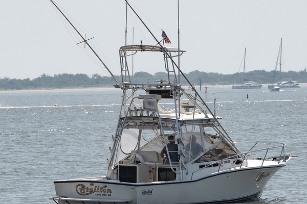 28ft Carolina Classic Yacht For Sale