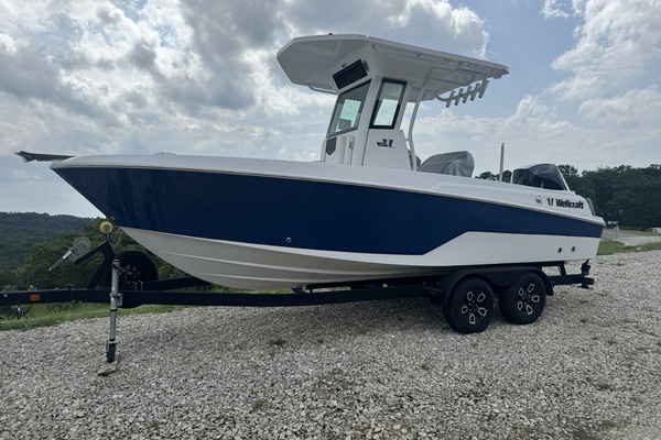 22-ft-Wellcraft-2025-223 Fisherman- St. Petersburg Florida United States  yacht for sale