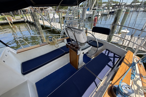 Sanctuary 40ft Island Packet Yacht For Sale