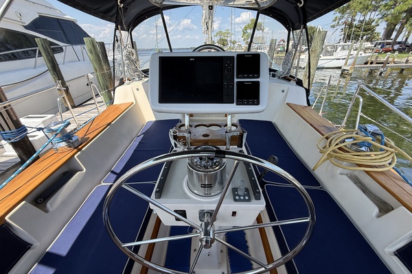 Sanctuary 40ft Island Packet Yacht For Sale