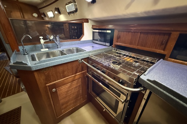 Sanctuary 40ft Island Packet Yacht For Sale
