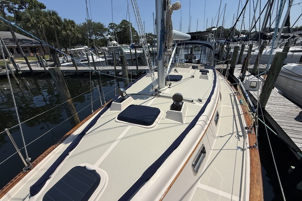Sanctuary 40ft Island Packet Yacht For Sale
