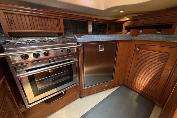 Sanctuary 40ft Island Packet Yacht For Sale