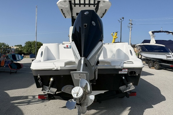 24ft Wellcraft Yacht For Sale