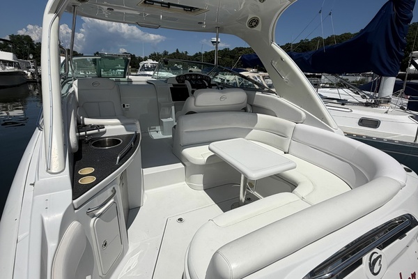 Photo of the 2008 Crownline 340 CR
