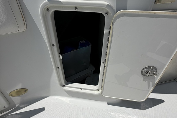 34ft Crownline Yacht For Sale