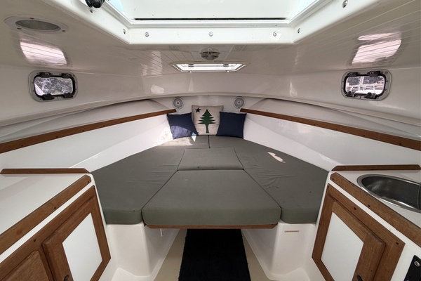 VBerth with Filler Cushions