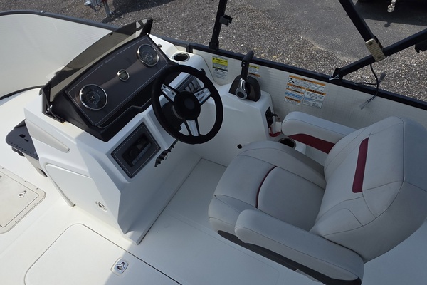 19ft Hurricane Yacht For Sale