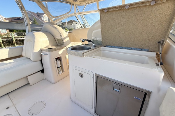 Irish Delight 30ft Grady White Yacht For Sale