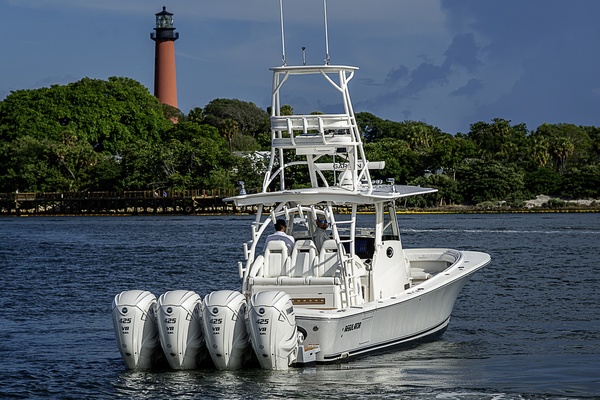 Jupiter 41 BIG HIT - Exterior
