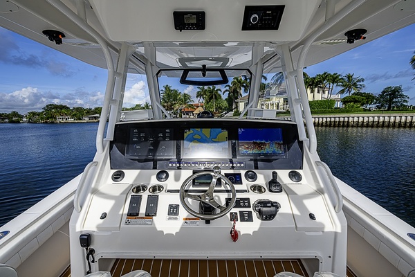 Jupiter 41 BIG HIT - Helm