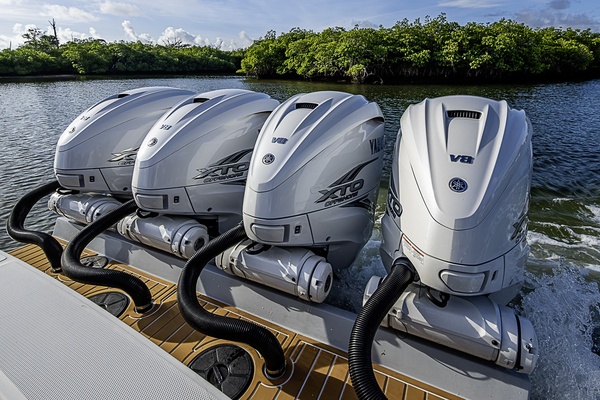 Jupiter 41 BIG HIT - Quad Engines