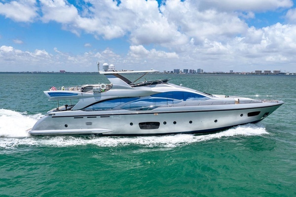 95-ft-Azimut-2008-Flybridge-BEAUTIFUL M Aventura Florida United States  yacht for sale