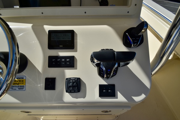 26ft Jones Brothers Yacht For Sale