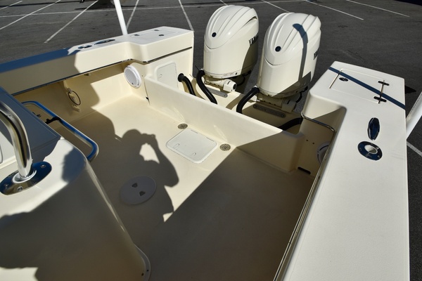 26ft Jones Brothers Yacht For Sale