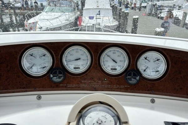 LADY KT  34ft Silverton Yacht For Sale