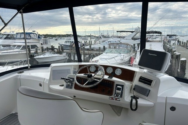 LADY KT  34ft Silverton Yacht For Sale