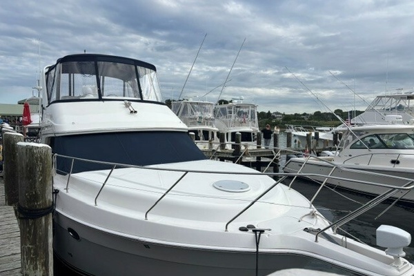 LADY KT  34ft Silverton Yacht For Sale