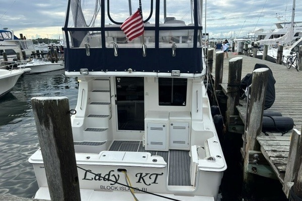 LADY KT  34ft Silverton Yacht For Sale