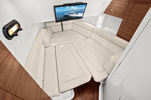 UNPLUGGED 35ft Boston Whaler Yacht For Sale