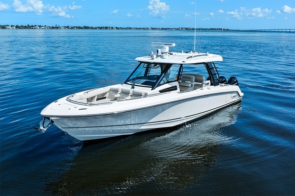 UNPLUGGED 35ft Boston Whaler Yacht For Sale