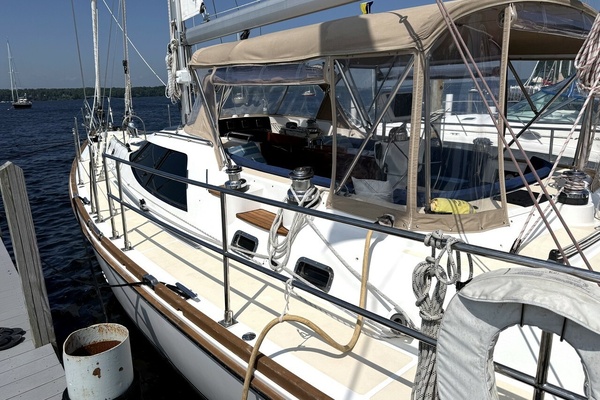 Stella Blue 56ft Hylas Yacht For Sale