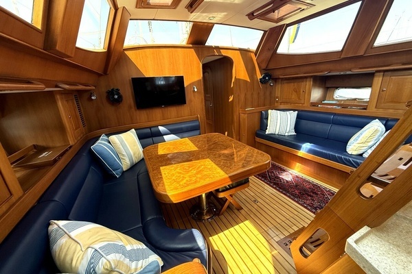 Hylas 56 Yacht For Sale