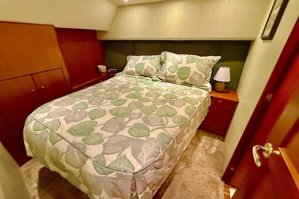 2005 Ocean 46