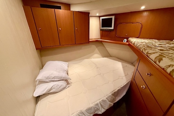2005 Ocean 46