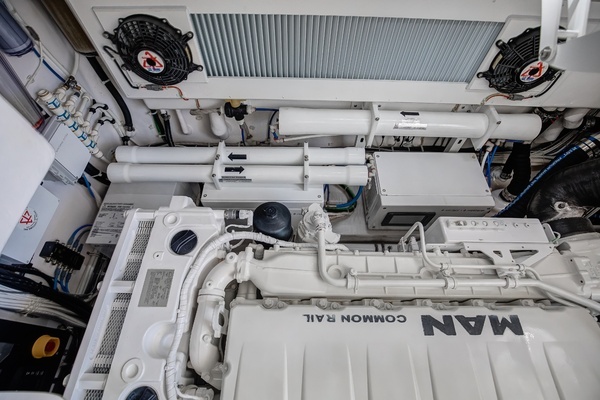 2021 Viking 45