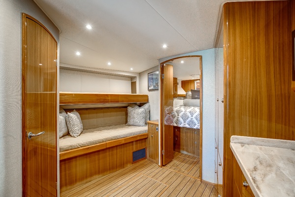 Got Game 45ft Viking Yacht For Sale