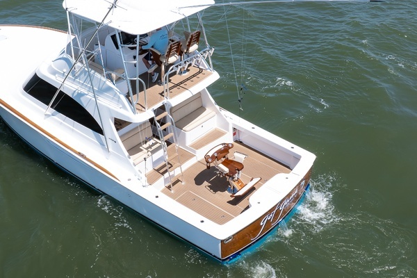 2021 Viking 45