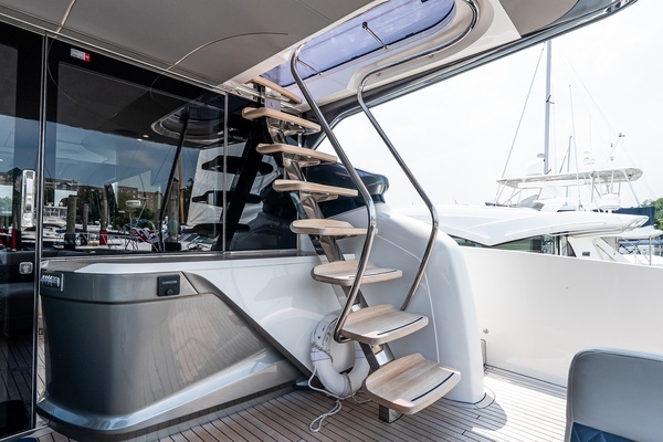 2019 Princess 78