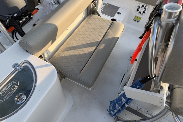 21ft Sportsman Yacht For Sale