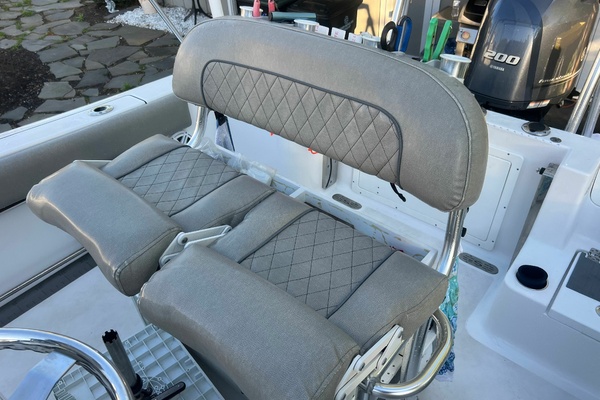 21ft Sportsman Yacht For Sale