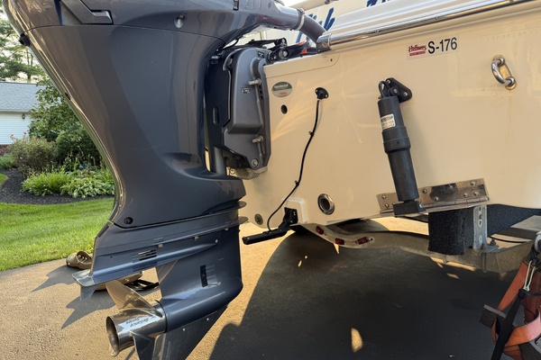 21ft Sportsman Yacht For Sale