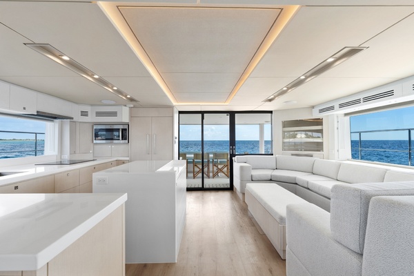 Two Oceans 555