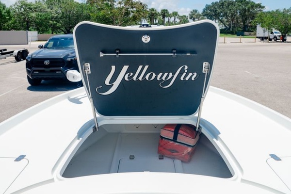 24ft Yellowfin Yacht For Sale