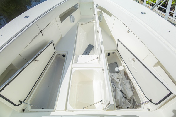Sea Smoke 39ft SeaVee Yacht For Sale