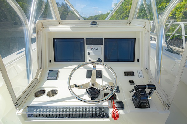 Sea Smoke 39ft SeaVee Yacht For Sale