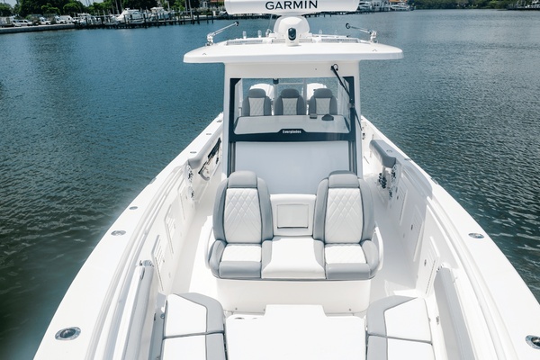 36ft Everglades Yacht For Sale